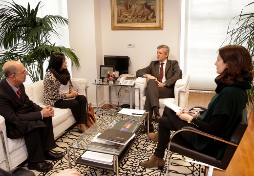 Rueda mantivo unha xuntanza coa presidenta do Colexio Oficial de Xestores Administrativos de Galicia